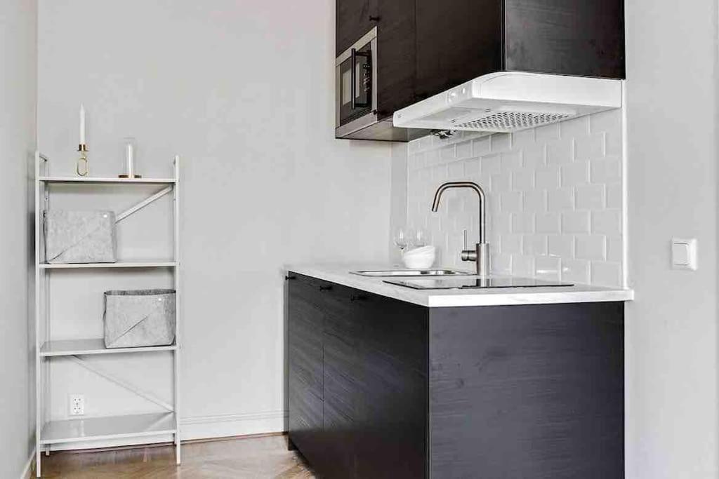 Bright Apartment In Park Environment Λουντ Εξωτερικό φωτογραφία